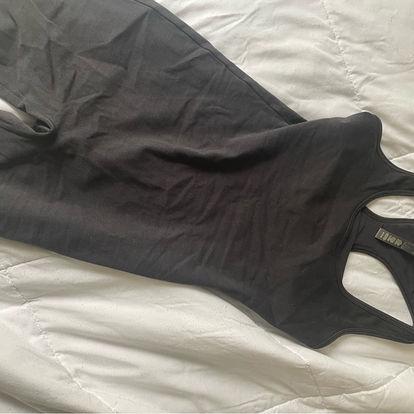 SKIMS Mid Thigh Onesie ASH - Picture 6 of 6